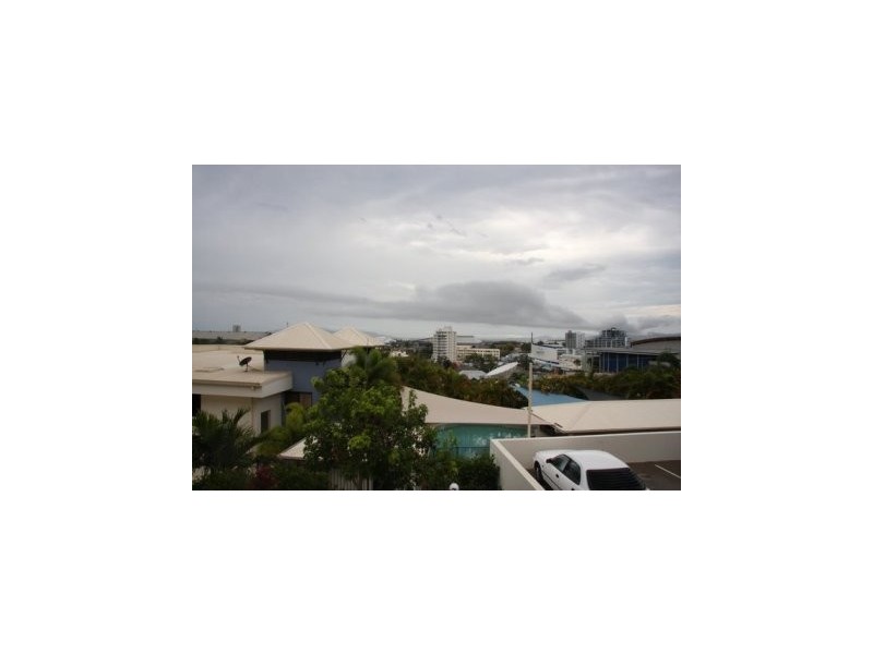 201/3 Melton Terrace, North Ward QLD 4810