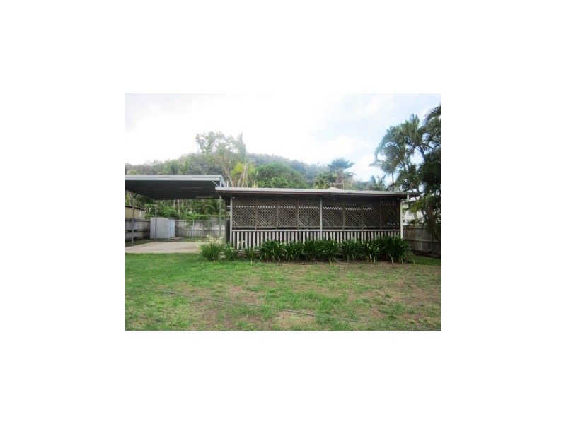 7 Mandalay Avenue, Magnetic Island QLD 4819