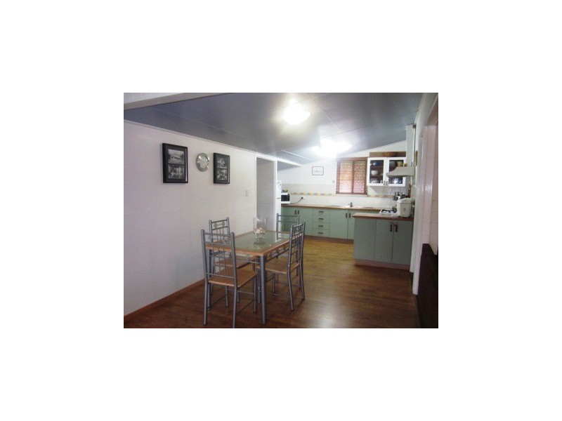 7 Mandalay Avenue, Magnetic Island QLD 4819