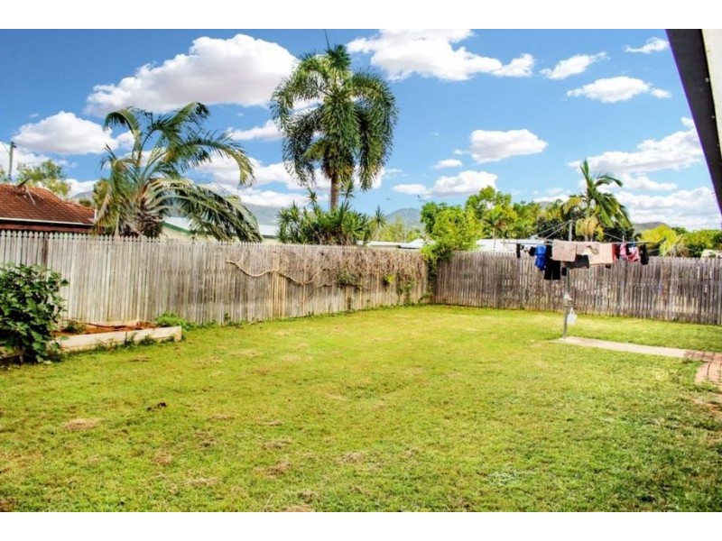 8 Tibarri Street, Kirwan QLD 4817
