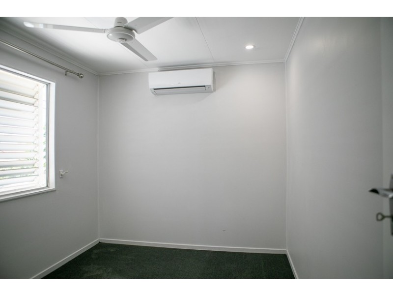 4 Bancroft Street, Mount Louisa QLD 4814