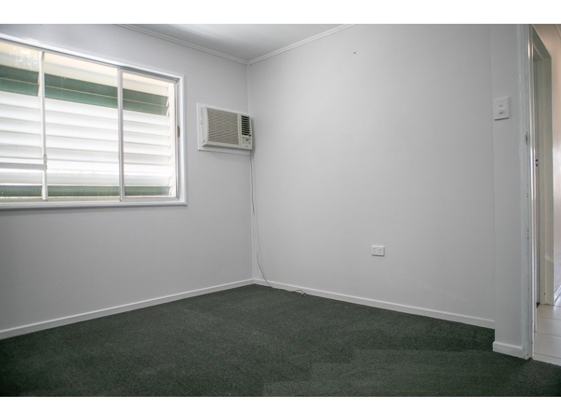 4 Bancroft Street, Mount Louisa QLD 4814