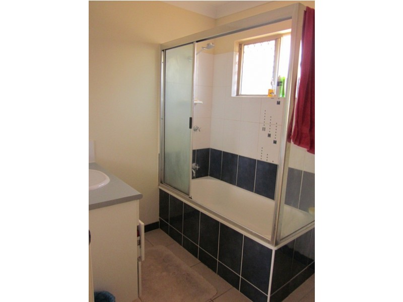 11 Sheerwater Parade, Douglas QLD 4814