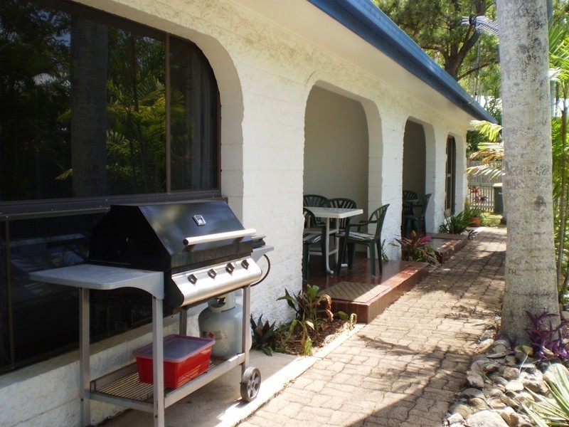 1/19 Mandalay Avenue  Nelly Bay, Magnetic Island QLD 4819