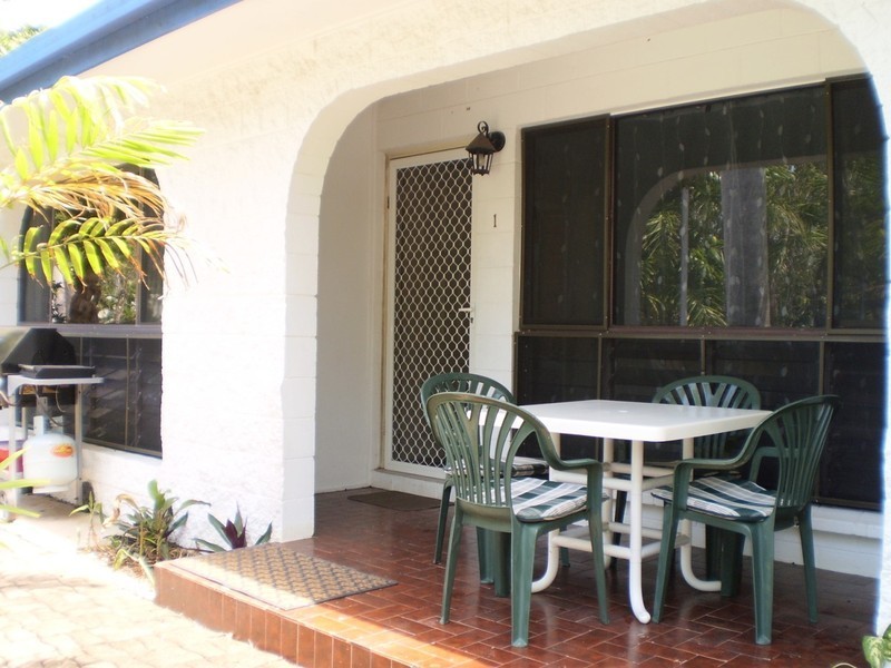 1/19 Mandalay Avenue  Nelly Bay, Magnetic Island QLD 4819