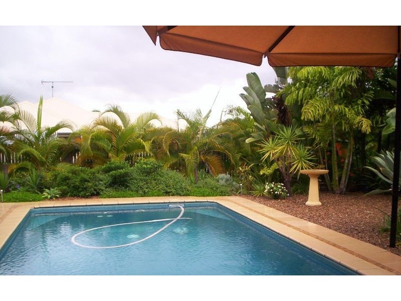 19 Minaret Way, Mount Louisa QLD 4814