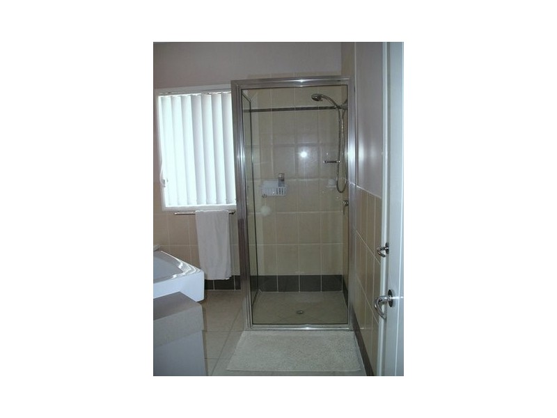 19 Minaret Way, Mount Louisa QLD 4814