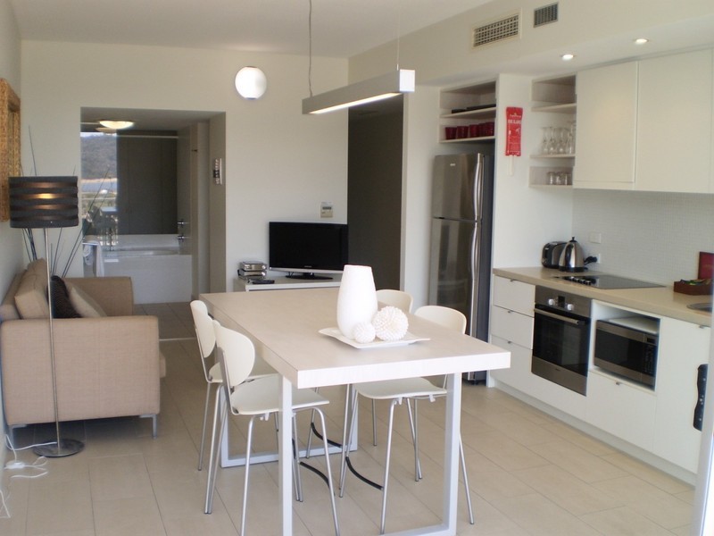 1304/146 Sooning Street, Magnetic Island QLD 4819