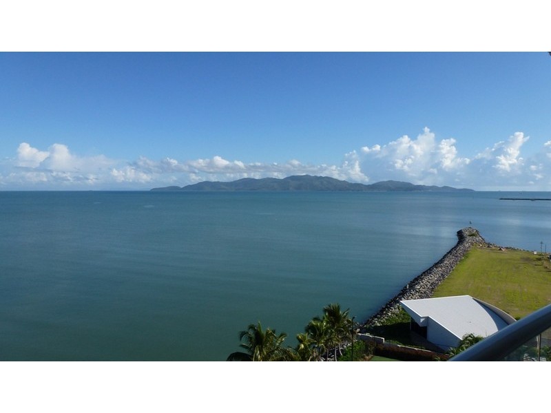 70/7 Mariners Drive, North Ward QLD 4810