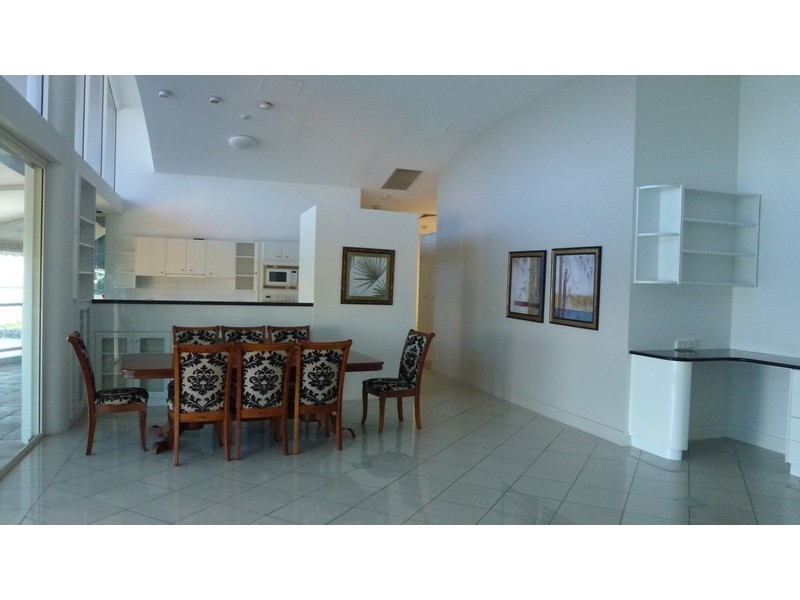 70/7 Mariners Drive, North Ward QLD 4810