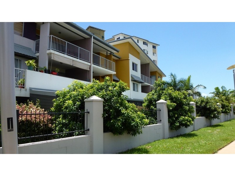 7/11-17 Stanley Street, Townsville City QLD 4810