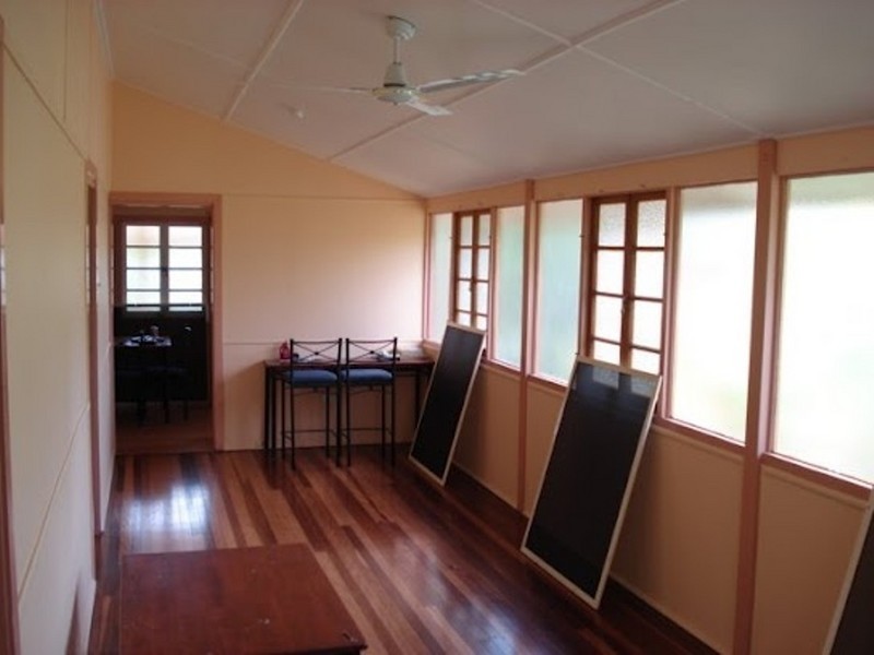 37  First Avenue, Railway Estate QLD 4810