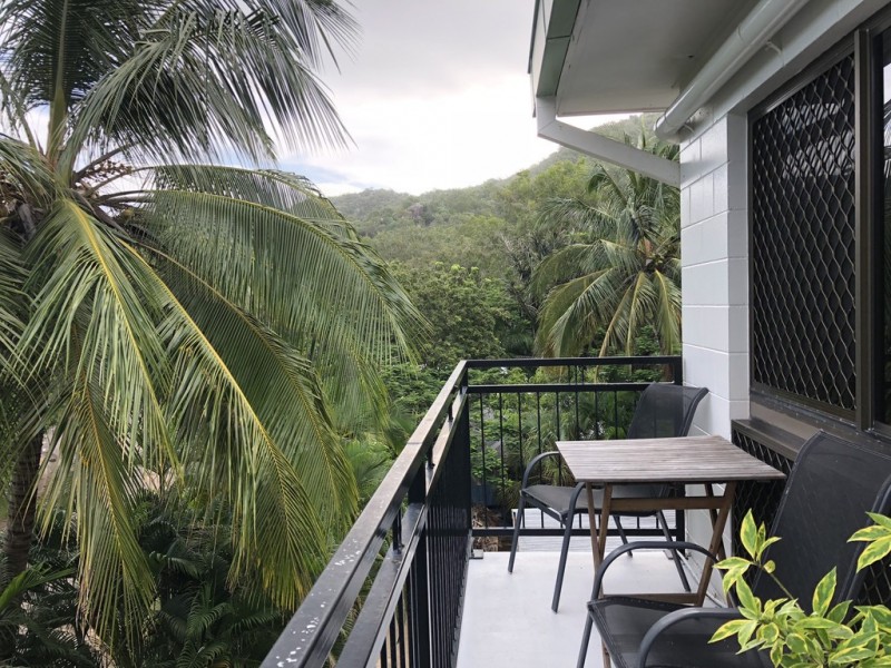 4/2 Endeavour, Arcadia QLD 4819