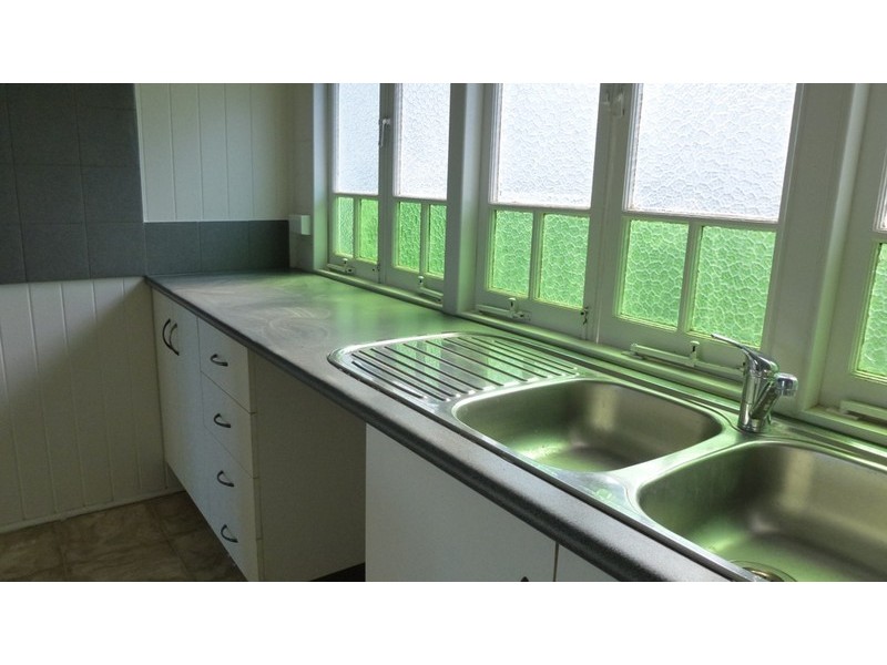 36 Morehead Street, South Townsville QLD 4810