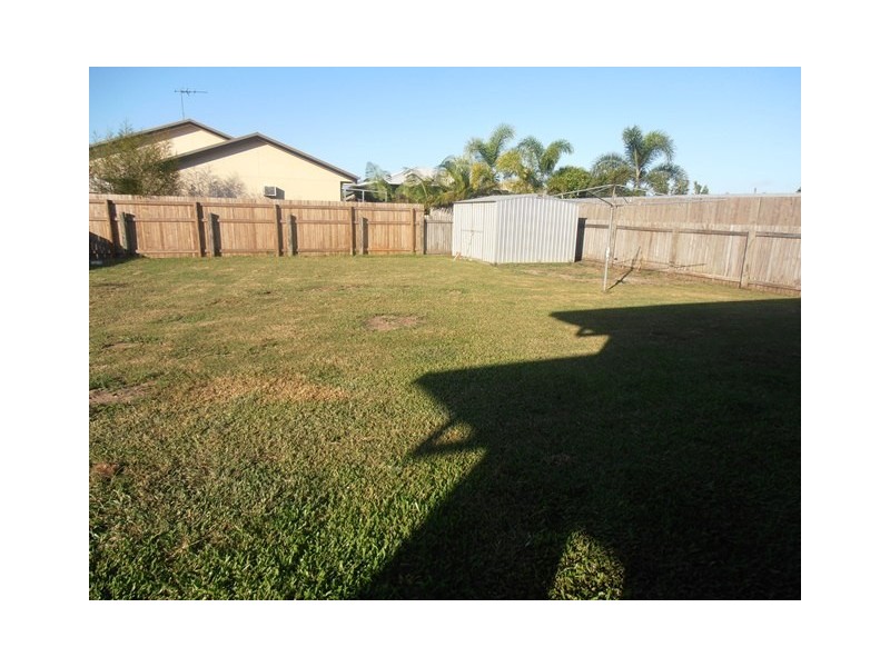 13 Kinnardy Street, Burdell QLD 4818