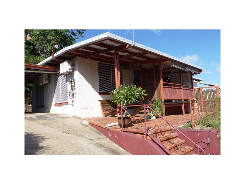 7 Jones Street, Townsville City QLD 4810