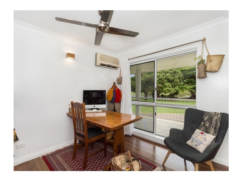 16 Redhead Drive, Aitkenvale QLD 4814