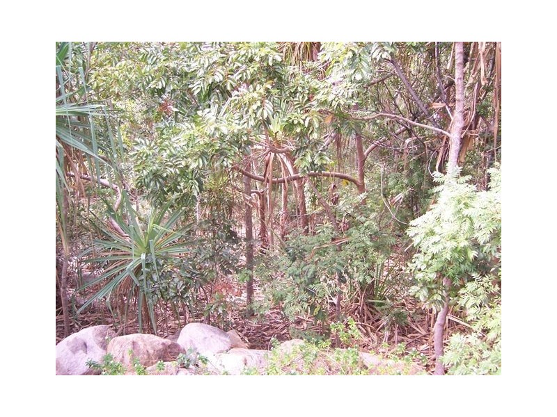 10/106 Mandalay Ave NB, Magnetic Island QLD 4819