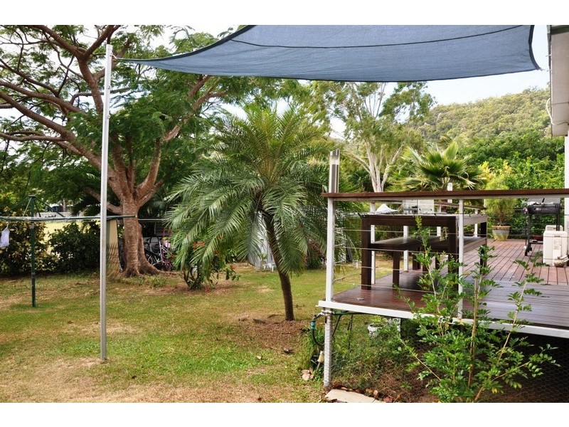 12  York Court, Magnetic Island QLD 4819