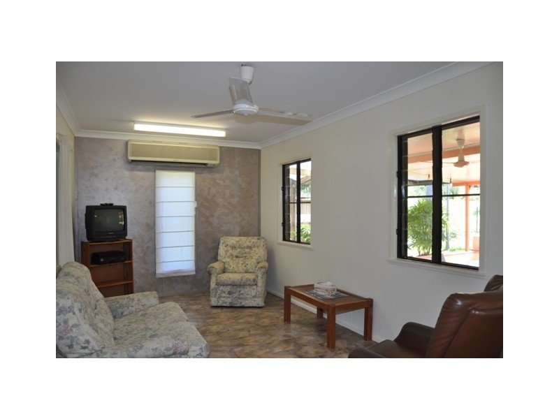 24 Barbarra Street, Magnetic Island QLD 4819