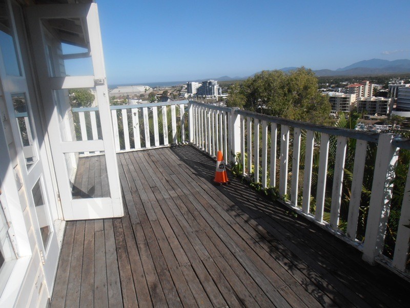 3/16 Willmett Street, Townsville City QLD 4810