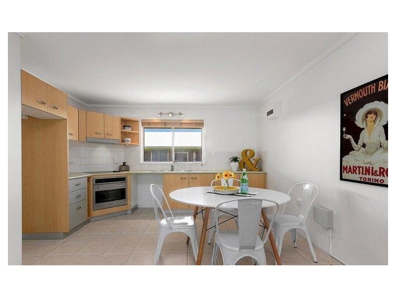 8/108 The Strand, North Ward QLD 4810