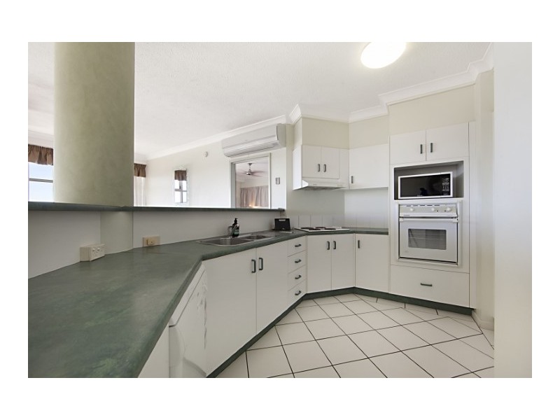 8d/3-7 The Strand, North Ward QLD 4810