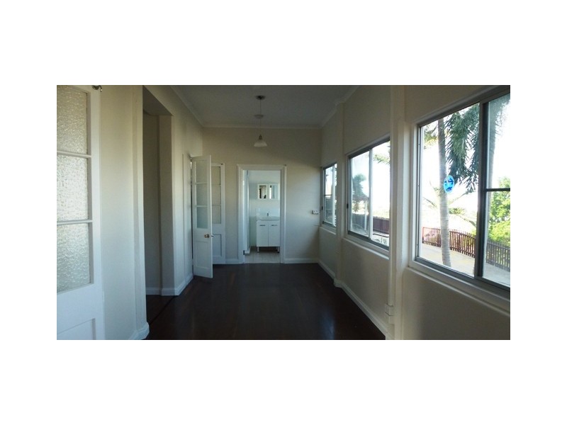 2/9 Melton Tce, Townsville City QLD 4810