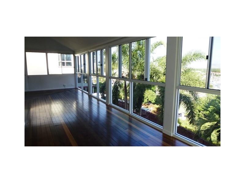 1/9 Melton Tce, Townsville City QLD 4810