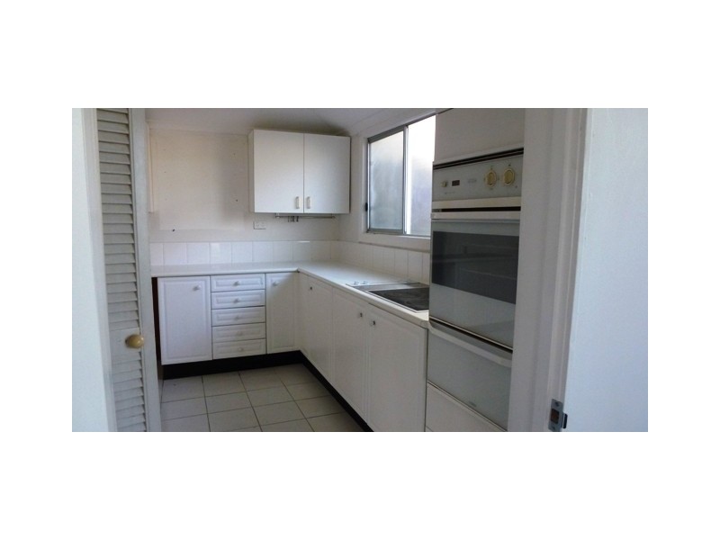 1/9 Melton Tce, Townsville City QLD 4810