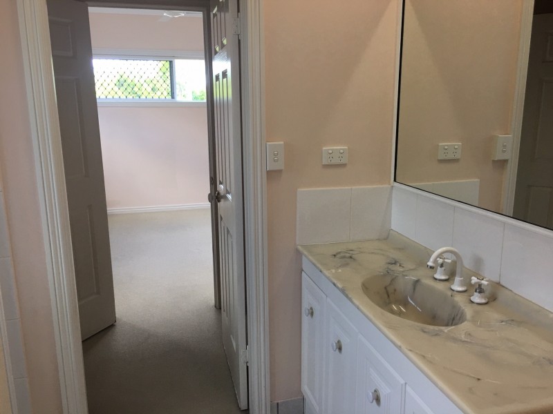 15 Cocos Place, Kirwan QLD 4817