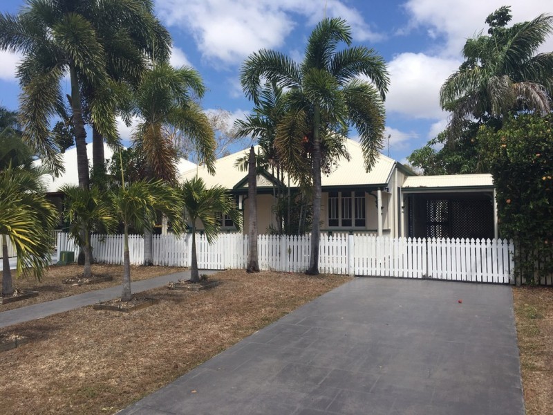 15 Cocos Place, Kirwan QLD 4817