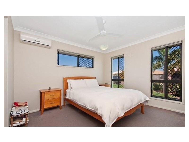 11 Capricorn Drive, Burdell QLD 4818