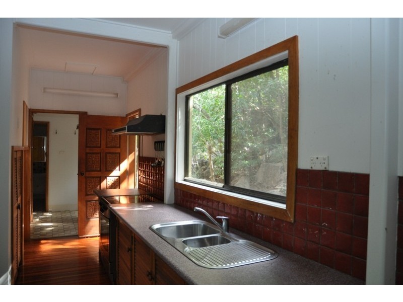 16b Olympus crescent, Magnetic Island QLD 4819