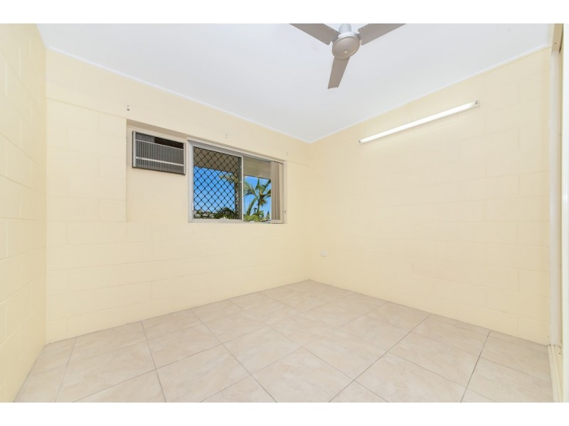 4/6 Burke Street, North Ward QLD 4810