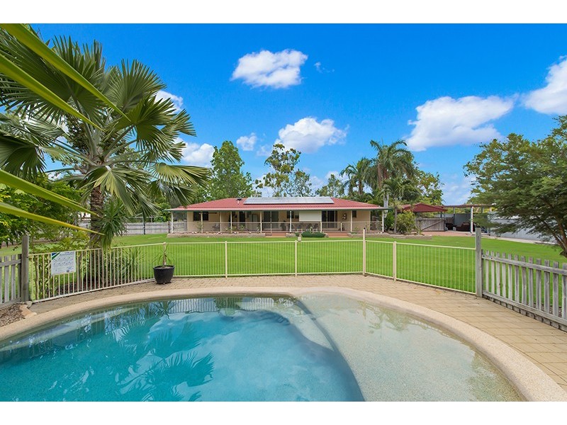 27 Shetland Place, Kelso QLD 4815