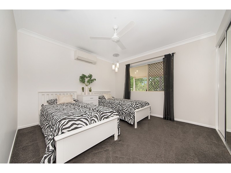 27 Shetland Place, Kelso QLD 4815