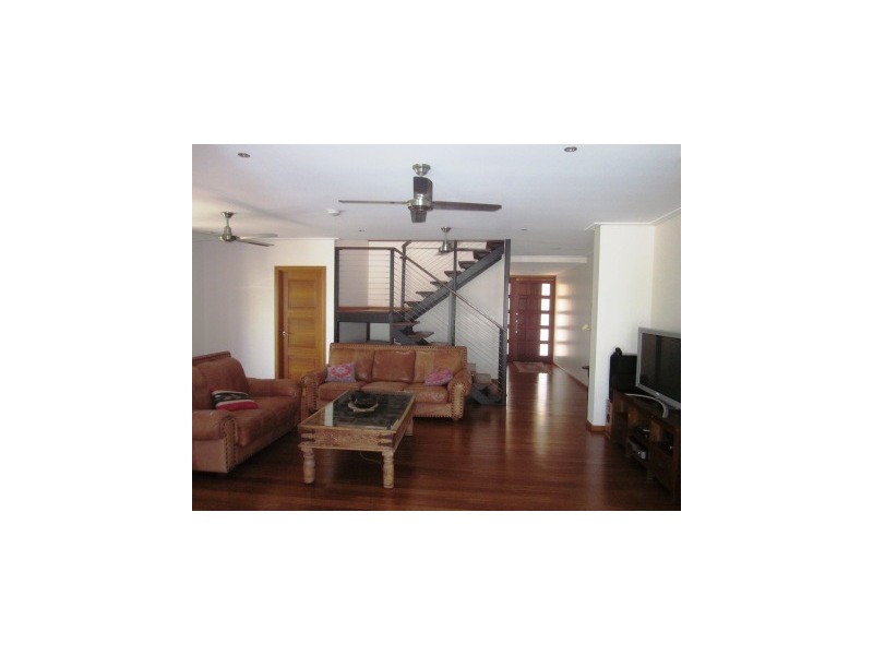 3B Terrace Place, Magnetic Island QLD 4819