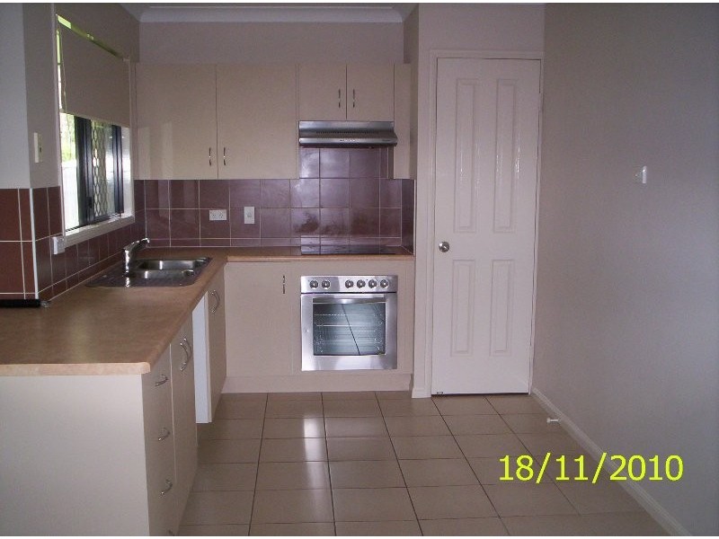 27 Noscov Crescent, Kelso QLD 4815