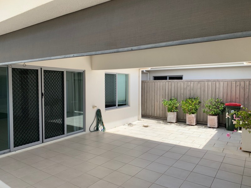 30 Allen Street, South Townsville QLD 4810