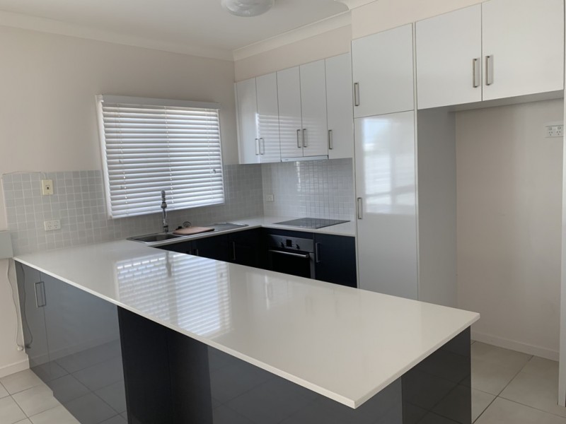 30 Allen Street, South Townsville QLD 4810