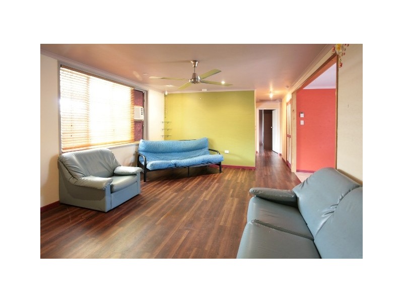 2 Karrong Court, Kirwan QLD 4817