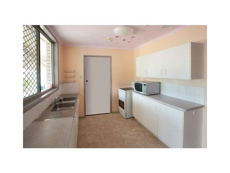 2 Karrong Court, Kirwan QLD 4817