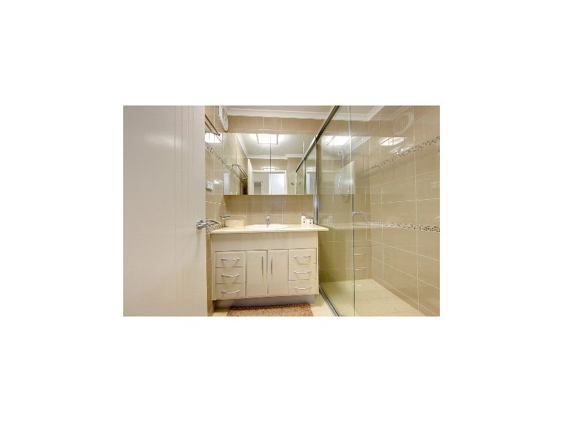 4/24 The Strand, North Ward QLD 4810