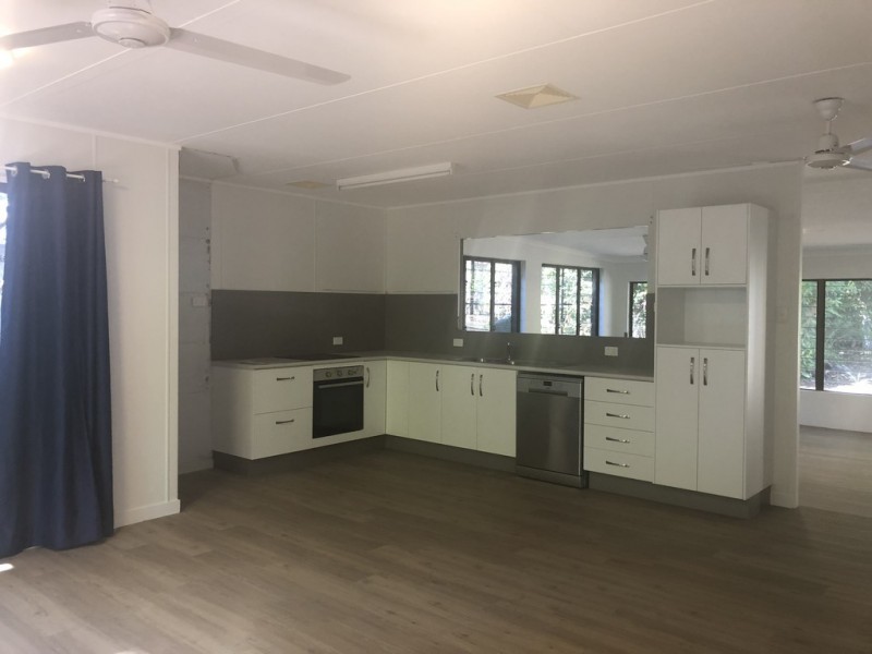 16 Turnbridge Street, Nelly Bay QLD 4819