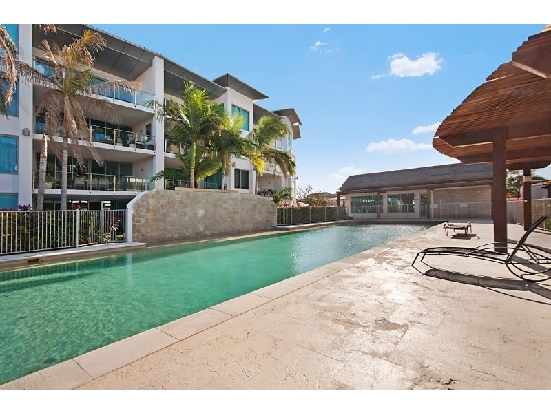 315/72-74 The Strand, North Ward QLD 4810