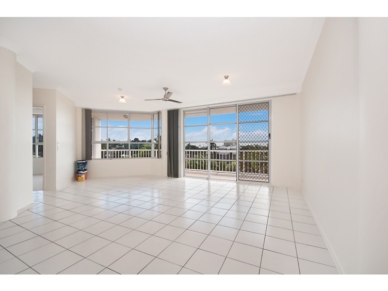 4A/3 The Strand, North Ward QLD 4810