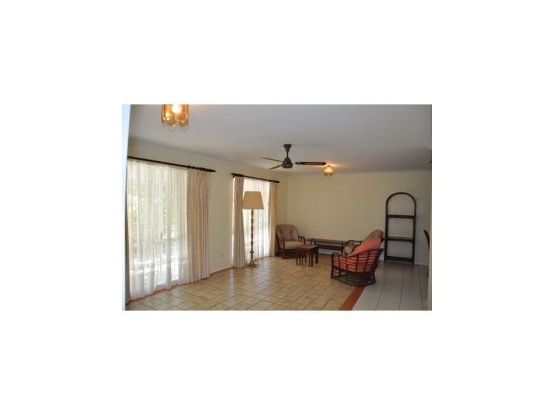 20  Compass Crescent, Magnetic Island QLD 4819