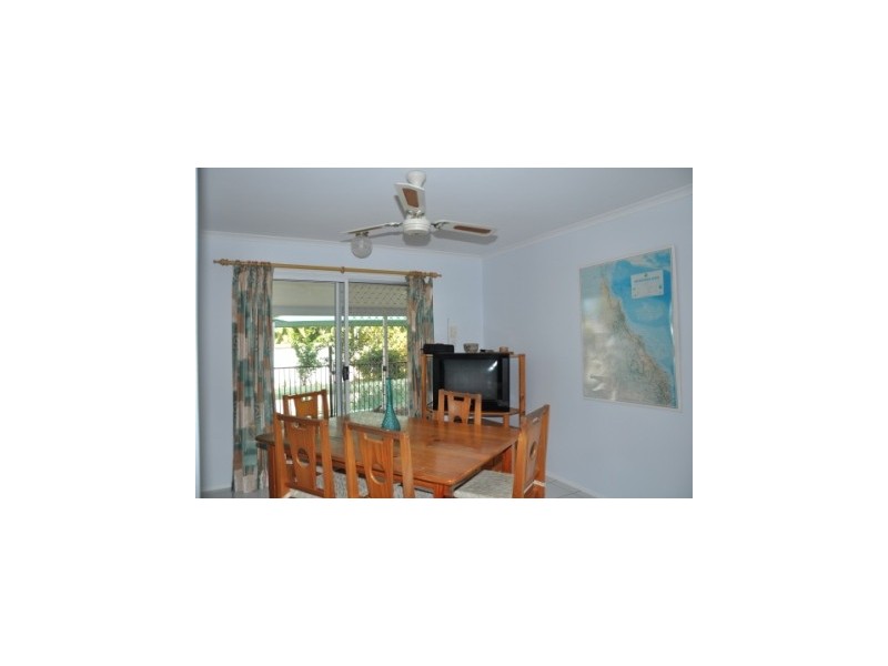 20  Compass Crescent, Magnetic Island QLD 4819