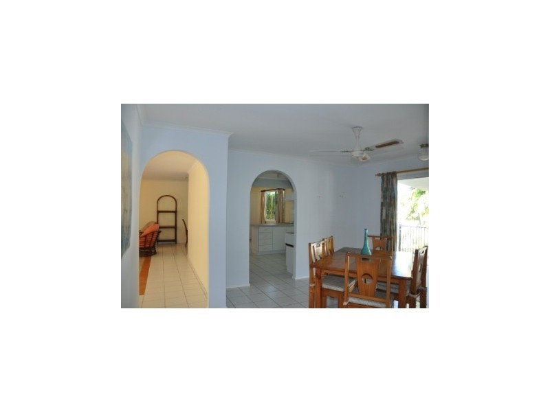 20  Compass Crescent, Magnetic Island QLD 4819
